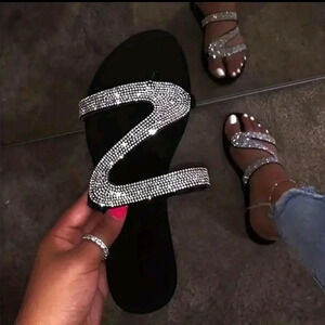 Rhinestone Flat Bottom Slippers Women Summer Beach Sandals